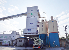 東和アークス（株）伊奈工場のプラント